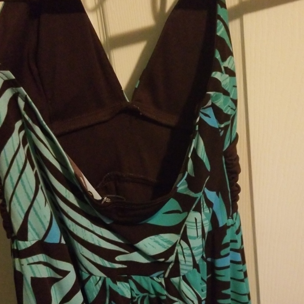 Dress - Picture 3 of 5